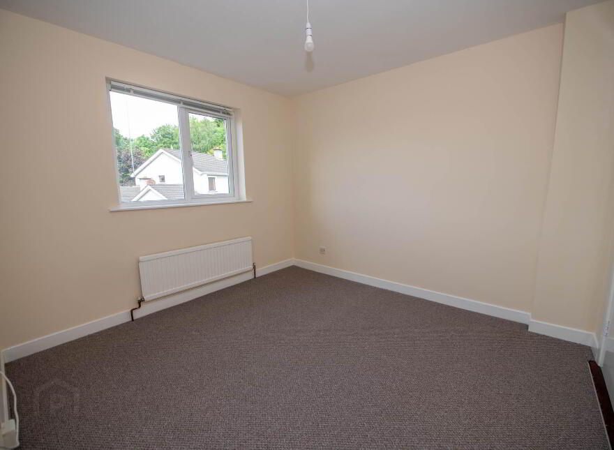 3 Oaklands Park, Letterkenny, F92EW8C