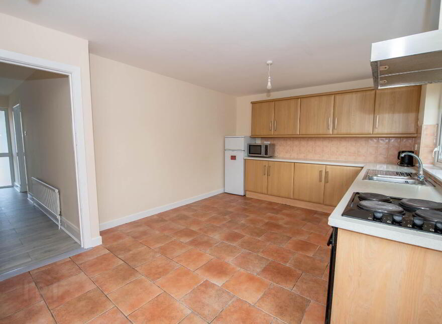 3 Oaklands Park, Letterkenny, F92EW8C