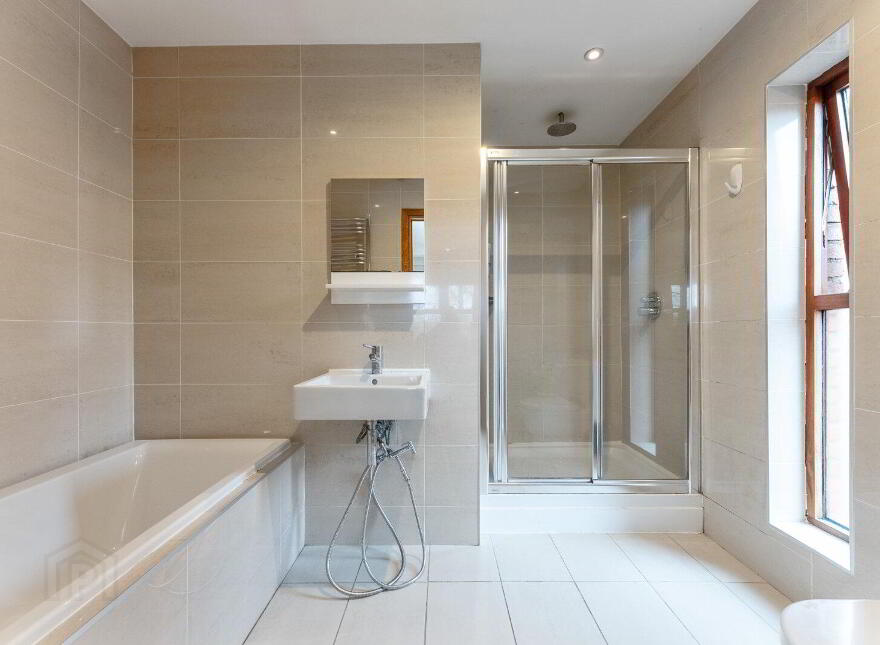 6 Quarterlands Lane, Lisburn, BT27 5GY