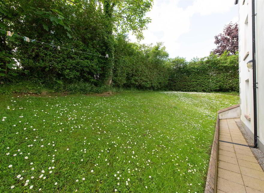 241b Saintfield Road, Belfast, BT8 6PS
