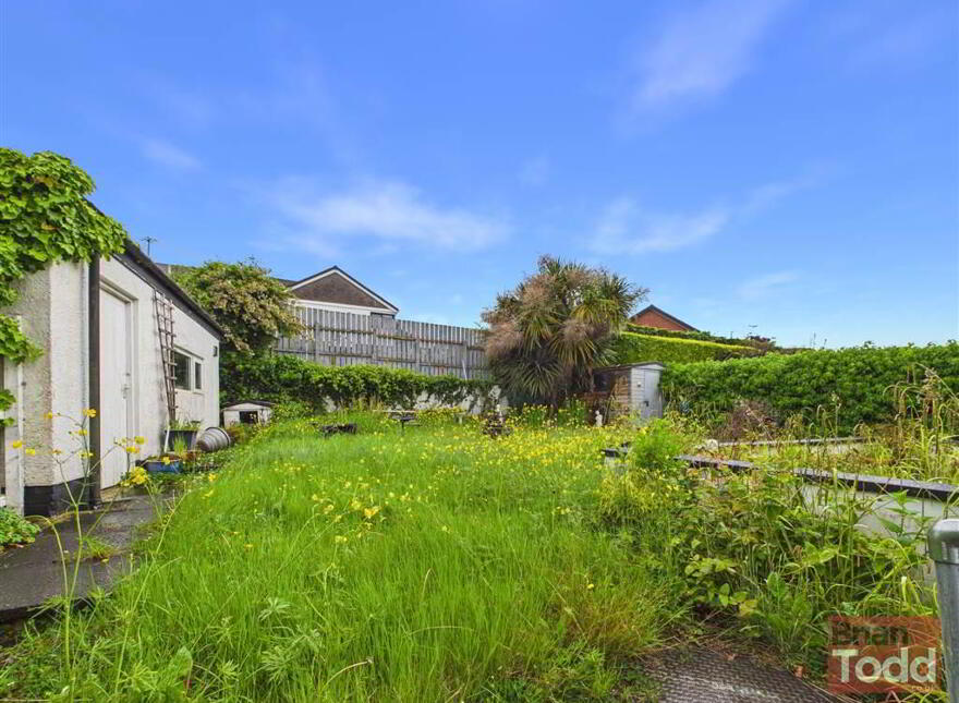 Heatherlea Drive, Larne, BT40 1SW