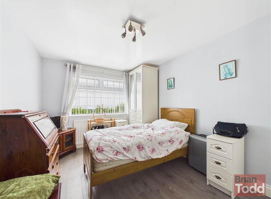 Heatherlea Drive, Larne, BT40 1SW