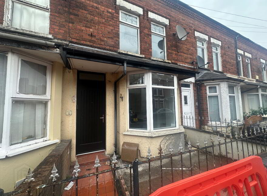 69 Hatton Drive, Belfast East, Belfast, BT6 9BB