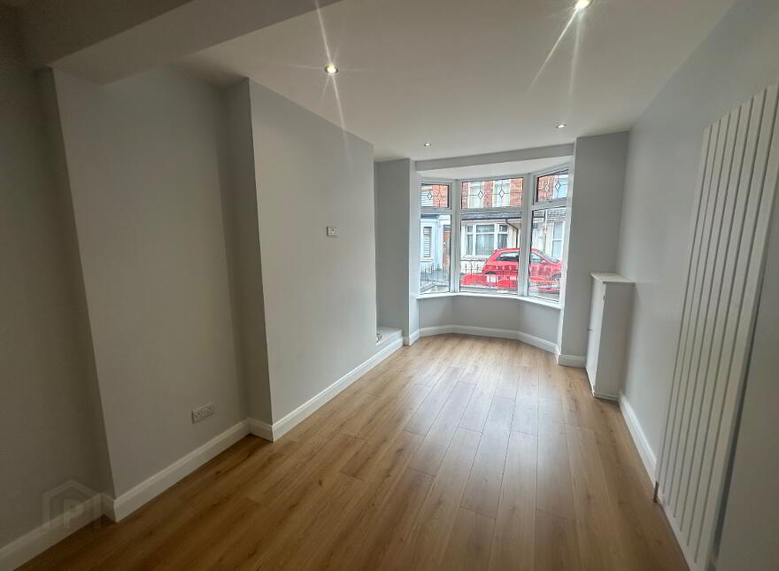 69 Hatton Drive, Belfast East, Belfast, BT6 9BB