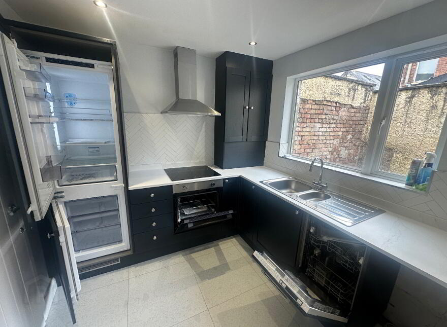 69 Hatton Drive, Belfast East, Belfast, BT6 9BB