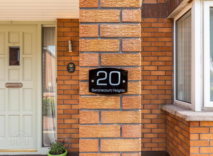 20 Baronscourt Heights, Saintfield Road, Carryduff, Belfast, BT8 8RS
