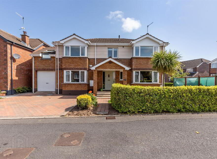 20 Baronscourt Heights, Saintfield Road, Carryduff, Belfast, BT8 8RS