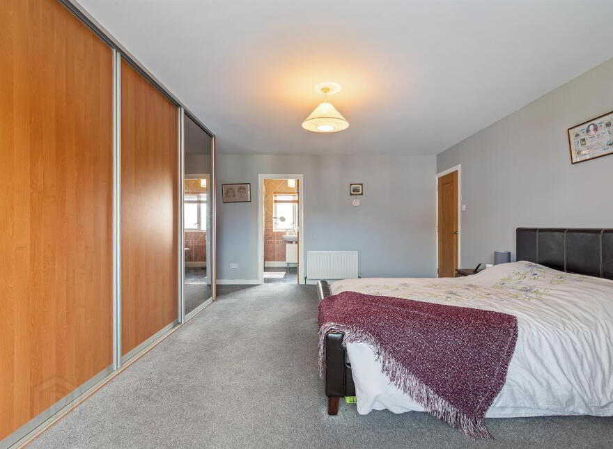 20 Baronscourt Heights, Saintfield Road, Carryduff, Belfast, BT8 8RS
