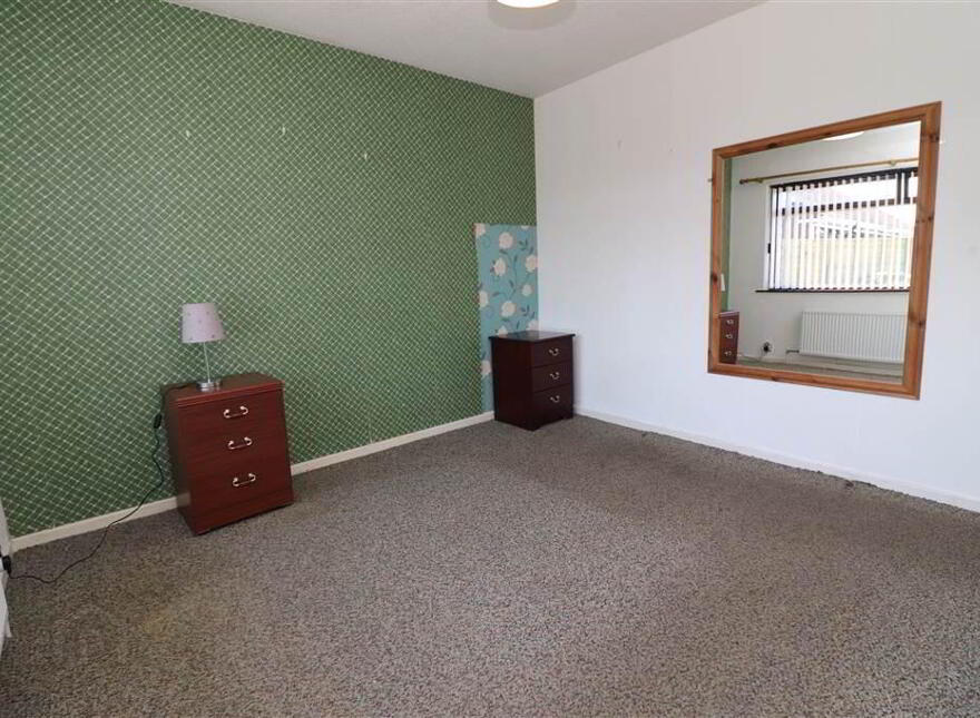 17 Hillside Crescent, Benson Street, Lisburn, BT28 2BA