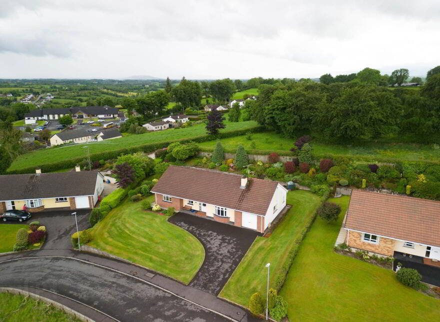 41 Rathview Park, Lisbellaw, BT94 5EW