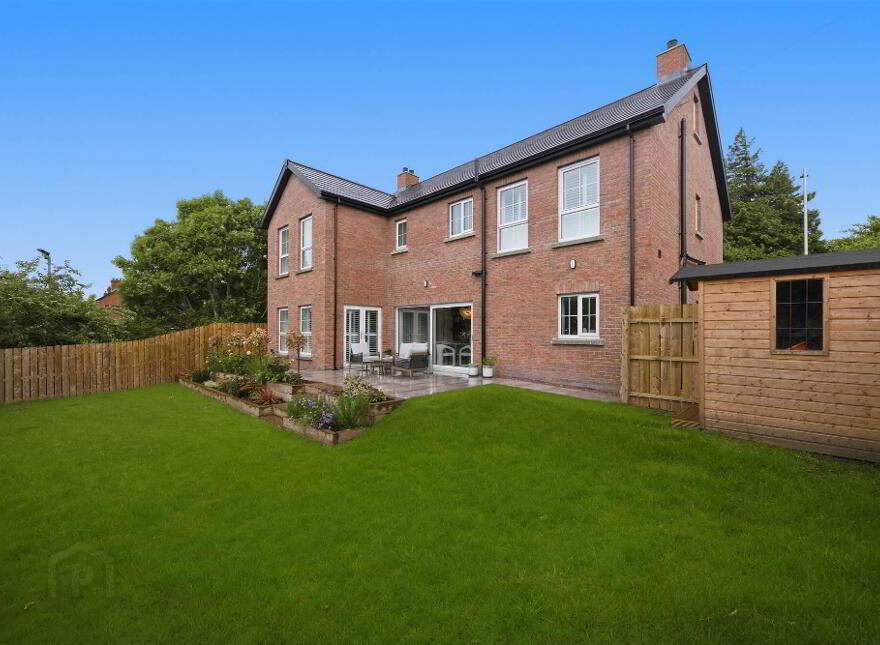 Laurel House, 121 Knock Road, Belfast, BT5 6LG