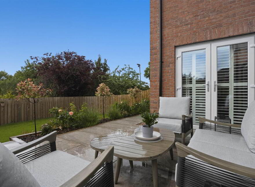 Laurel House, 121 Knock Road, Belfast, BT5 6LG