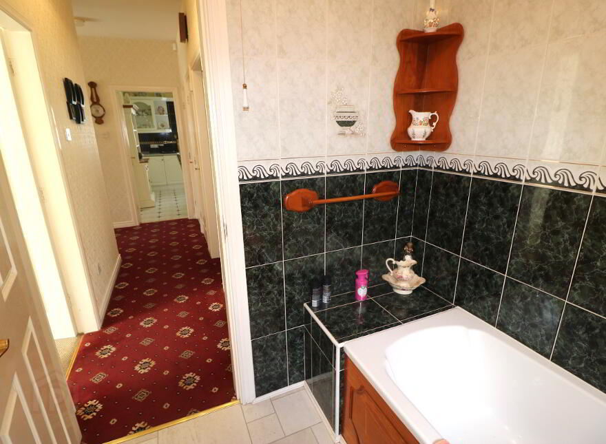43 The Meadows, Broughshane, Ballymena, BT43 7NG