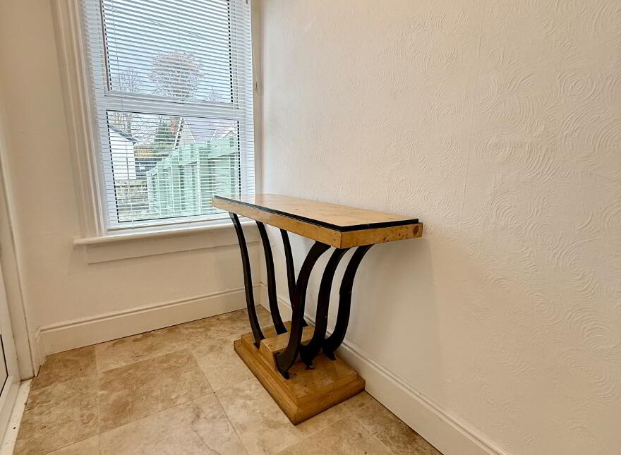 7 Great Georges Street, Warrenpoint, BT34 3HS