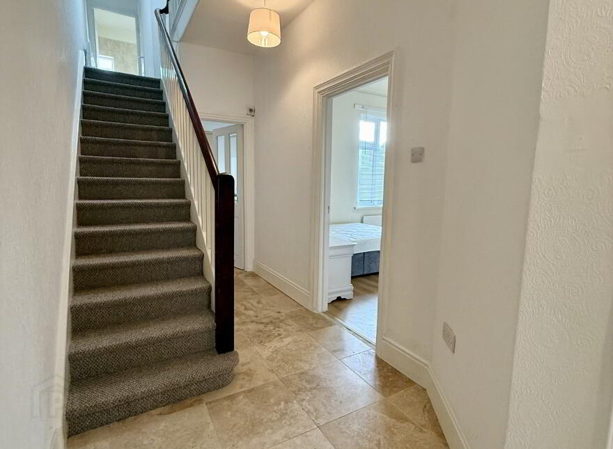 7 Great Georges Street, Warrenpoint, BT34 3HS