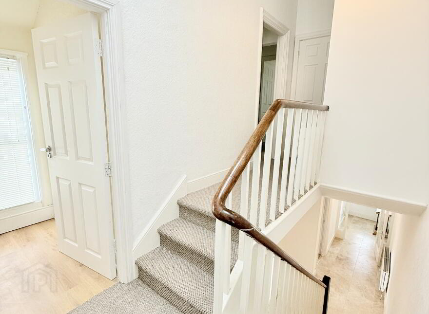 7 Great Georges Street, Warrenpoint, BT34 3HS