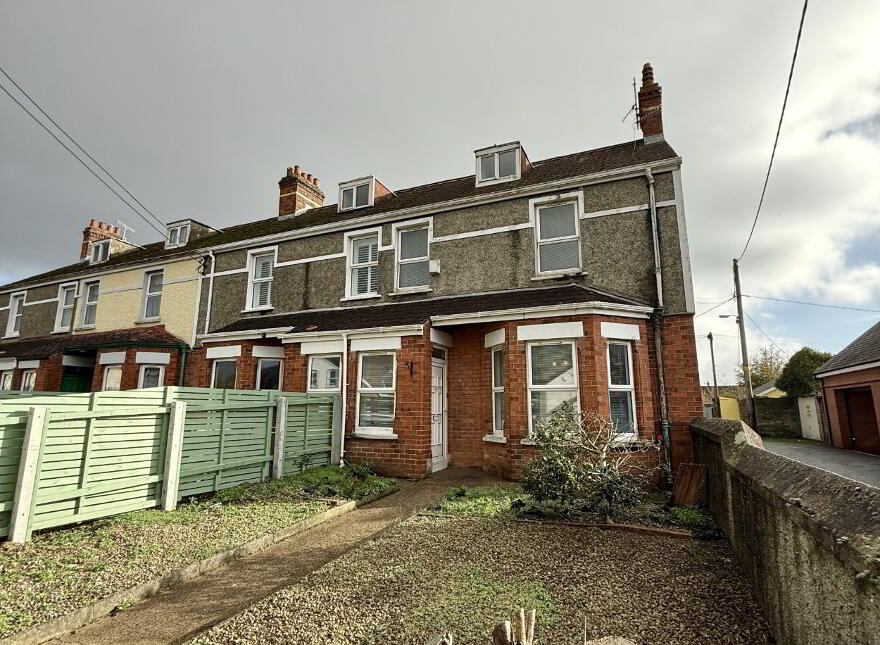 7 Great Georges Street, Warrenpoint, BT34 3HS