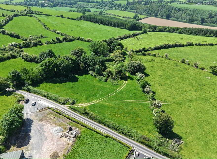 House And Out Buildings, Whitesfort, Clonmel, E91H682