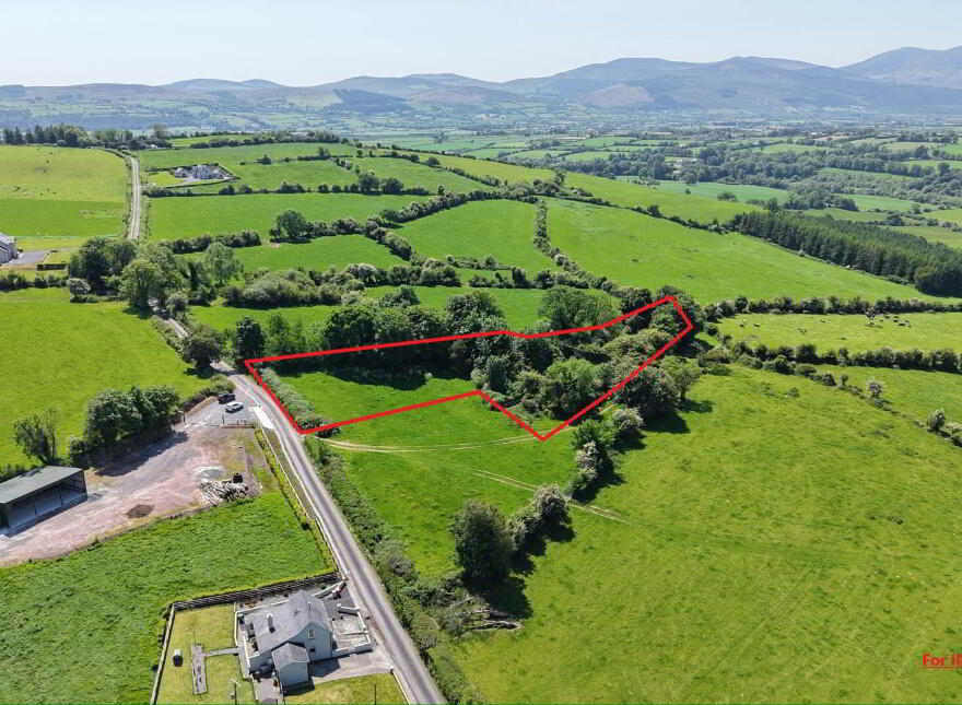 House And Out Buildings, Whitesfort, Clonmel, E91H682