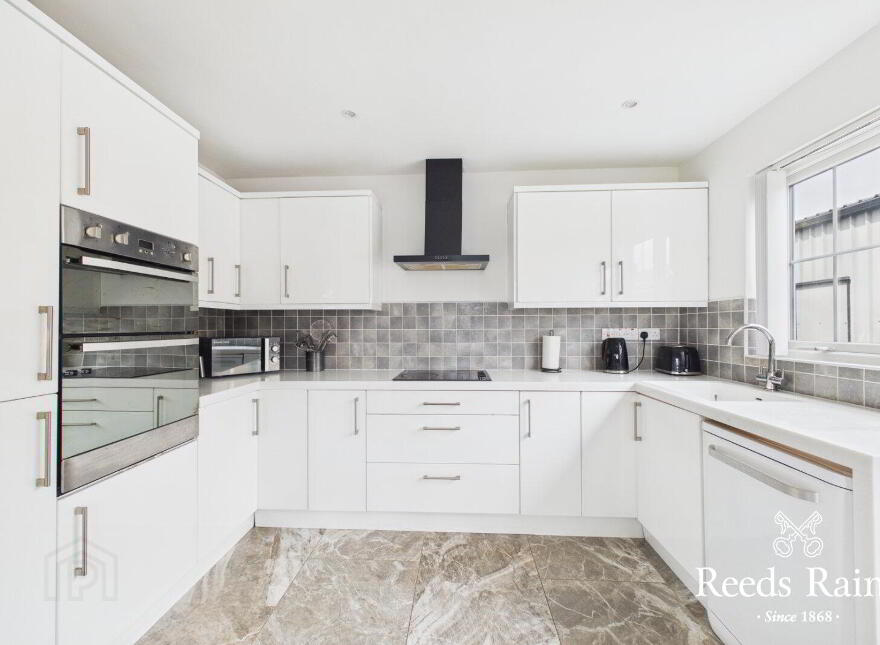 44 Prospect Downs, Carrickfergus, BT38 8QP