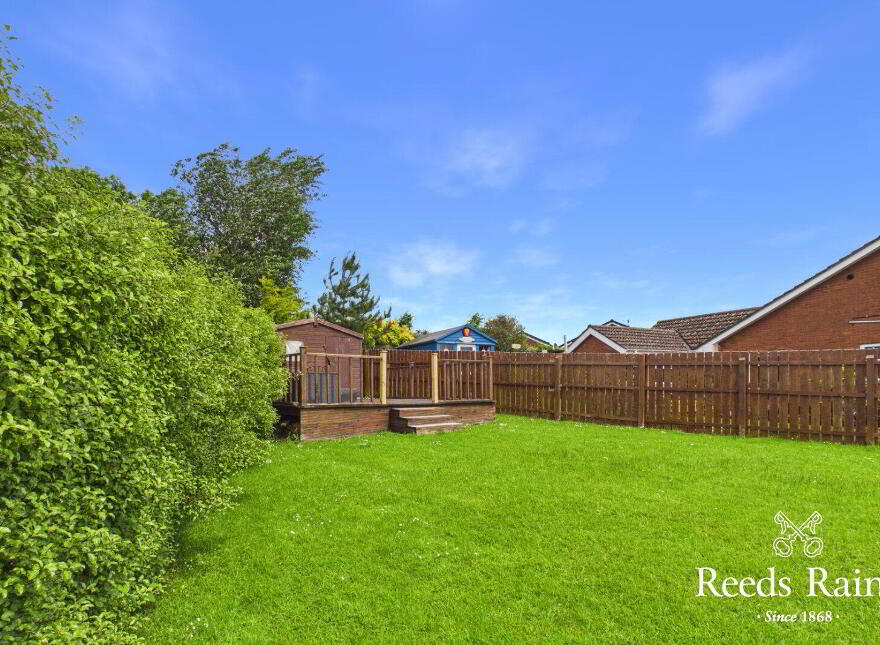 44 Prospect Downs, Carrickfergus, BT38 8QP