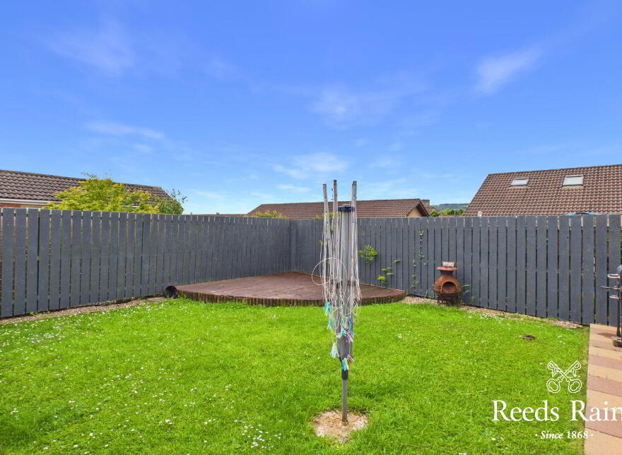 44 Prospect Downs, Carrickfergus, BT38 8QP