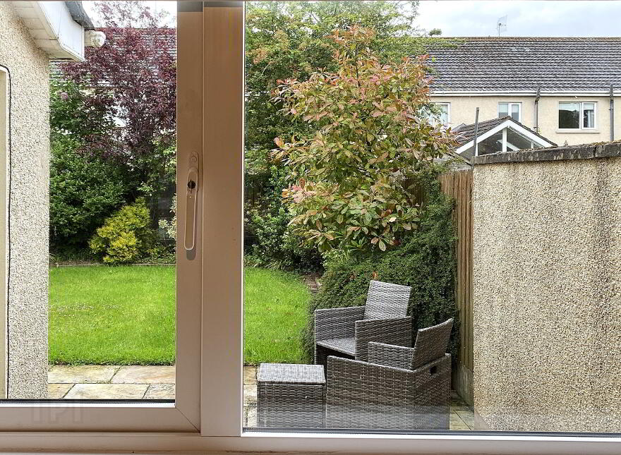 3 The Dale, Downshire Park, Blessington, W91T996
