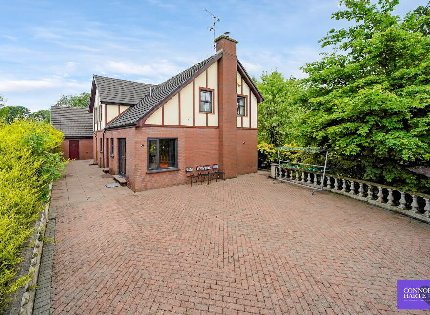 3 Glenwood Crest, Cookstown, BT80 8XU
