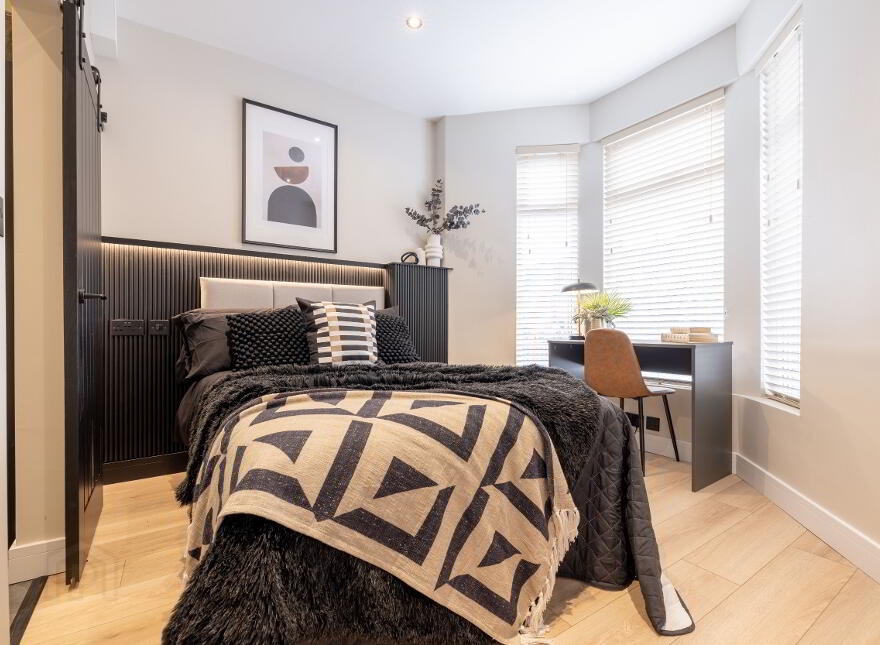 Beersbridge Road, Belfast, BT5 4RZ