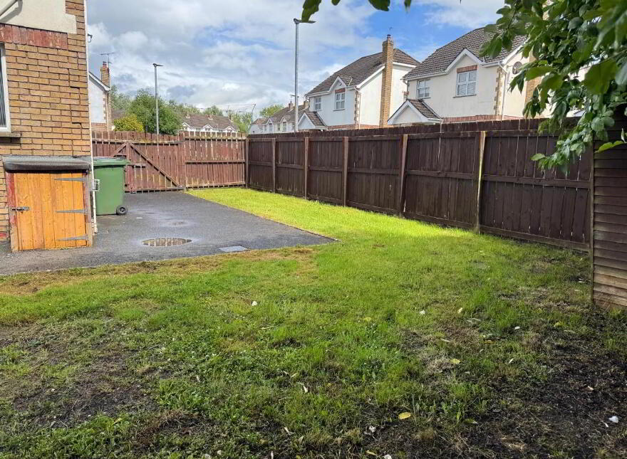 6 Carrigart Manor, Tullygally, Craigavon, BT65 5ET