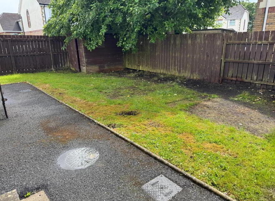 6 Carrigart Manor, Tullygally, Craigavon, BT65 5ET