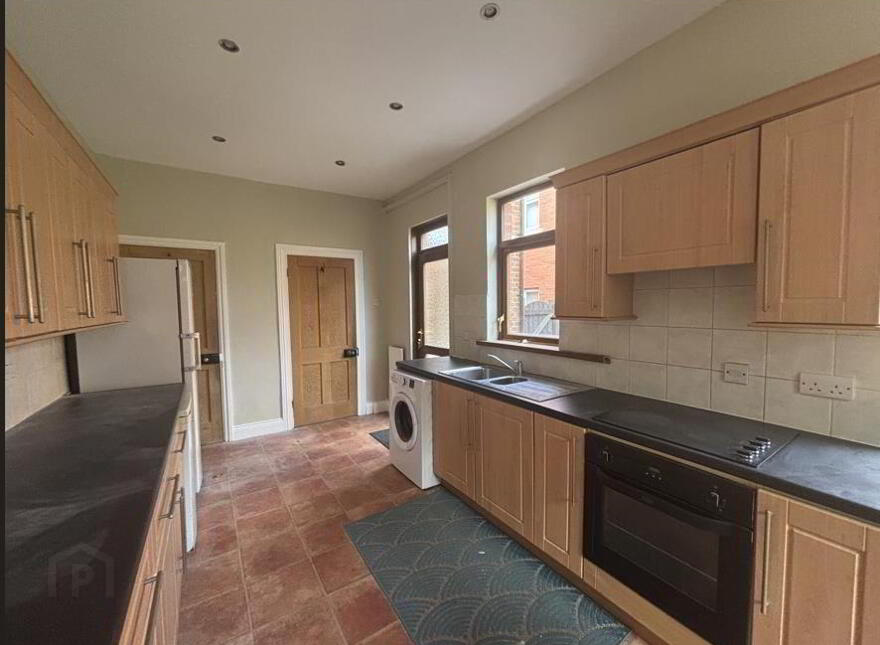 26 Deramore Gardens, Ormeau Road, Belfast, BT7 3FN