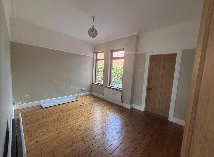 26 Deramore Gardens, Ormeau Road, Belfast, BT7 3FN