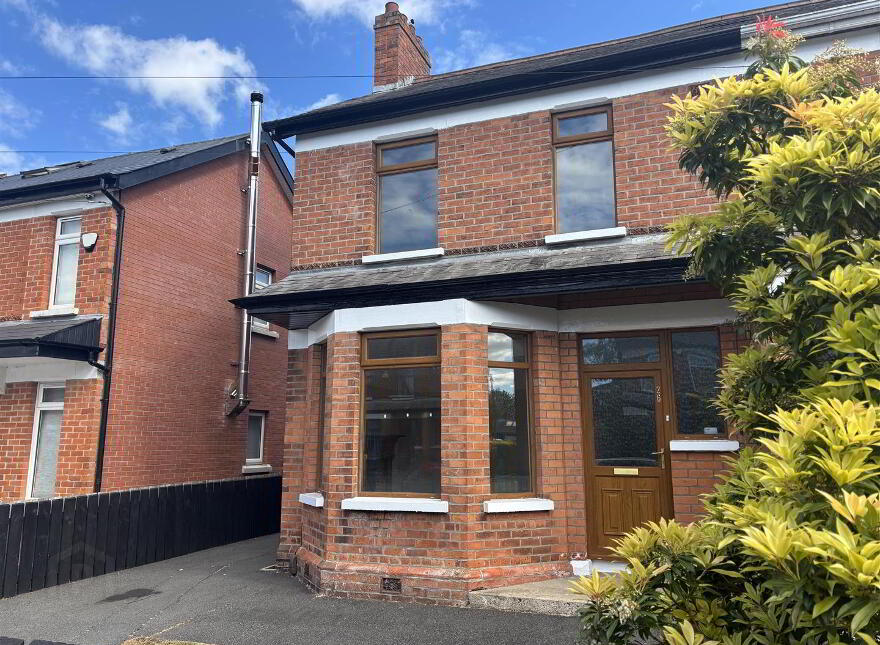 26 Deramore Gardens, Ormeau Road, Belfast, BT7 3FN