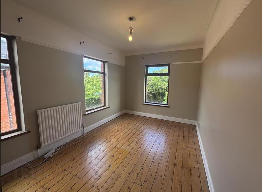 26 Deramore Gardens, Ormeau Road, Belfast, BT7 3FN