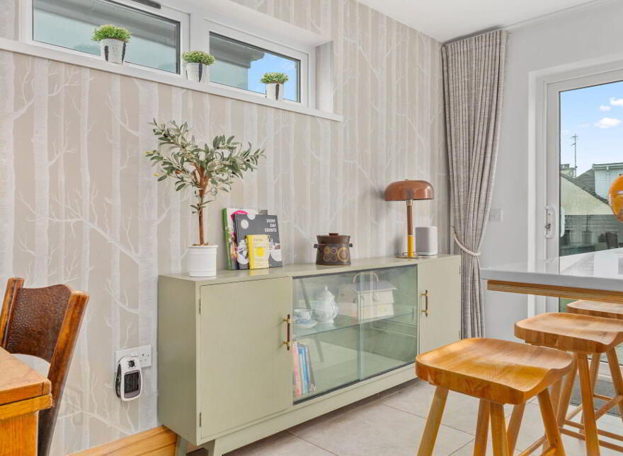 78 Coleraine Road, Portrush, BT56 8HN