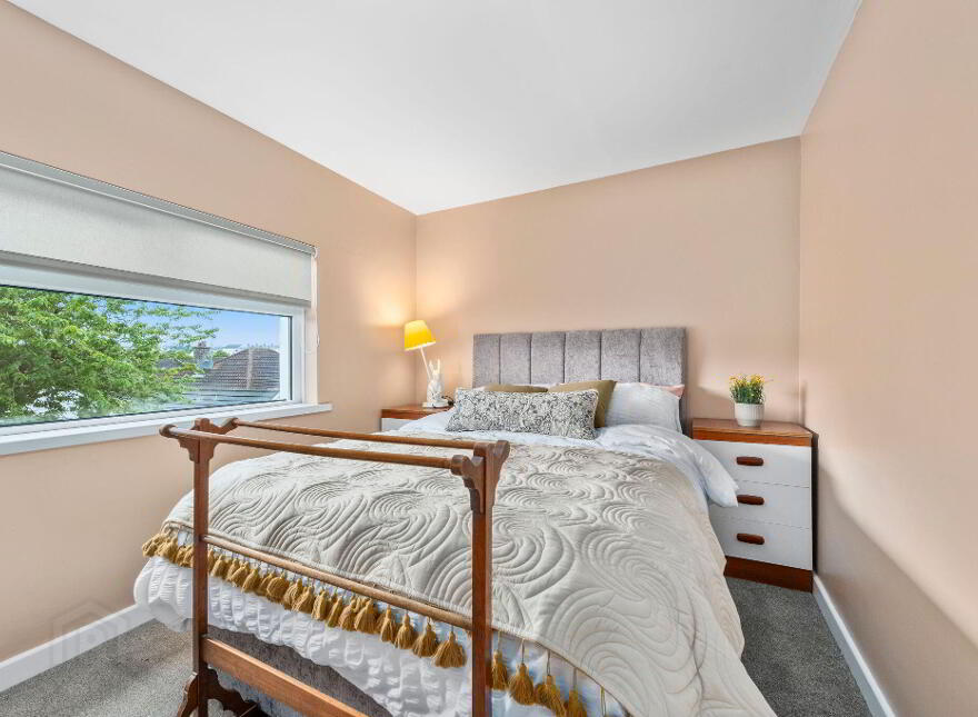 78 Coleraine Road, Portrush, BT56 8HN