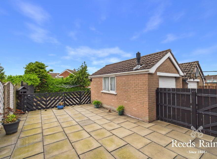 4 Fairview Crescent, Newtownabbey, BT36 6QA