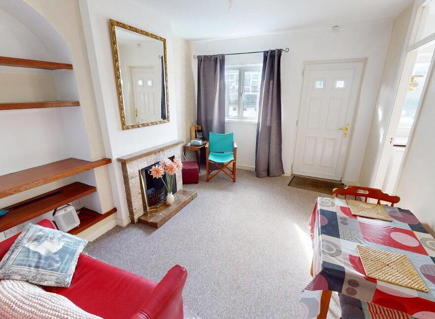 Apt 3 Crescent Mall, 7 Henrietta Street, Wexford Town, Y35TD80