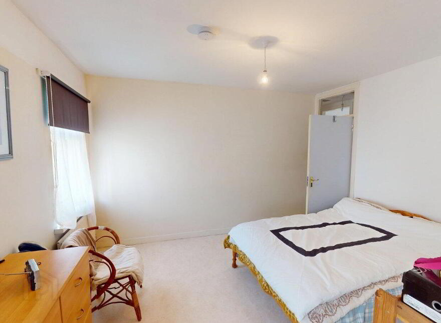 Apt 3 Crescent Mall, 7 Henrietta Street, Wexford Town, Y35TD80