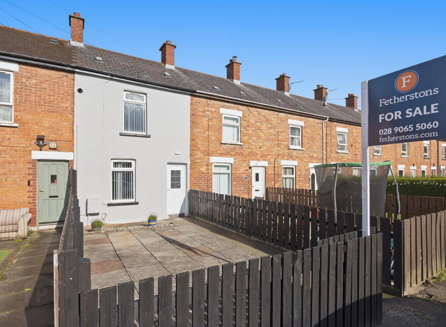 19 Parkgate Gardens, Belfast, BT4 1ES