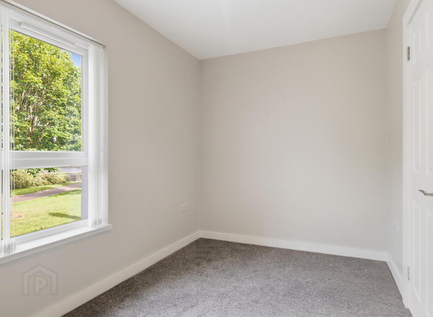 19 Parkgate Gardens, Belfast, BT4 1ES