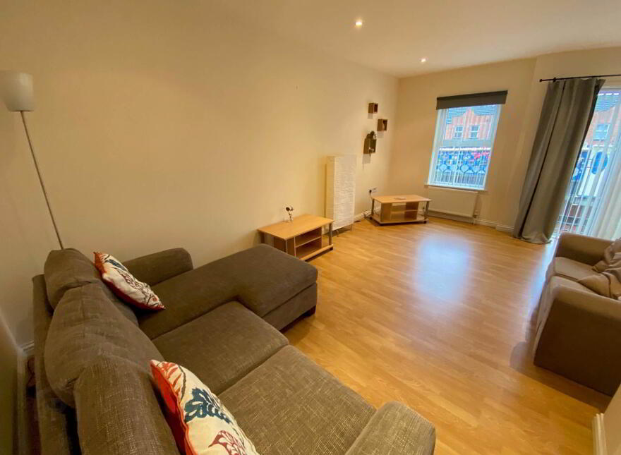 36 Ashley Courtyard, Belfast, BT9 7JS
