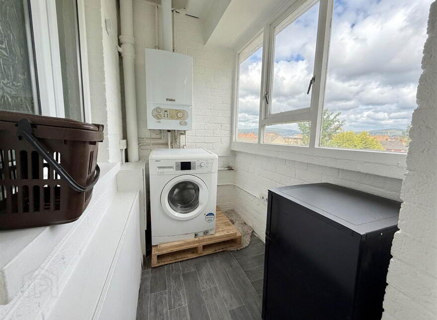 Apartment 9 88 Holywood Road, Belfast, BT4 1NT