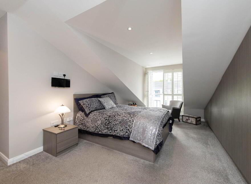 Apt 6, Wavecrest, Shore Road, Newtownabbey, BT37 0PY