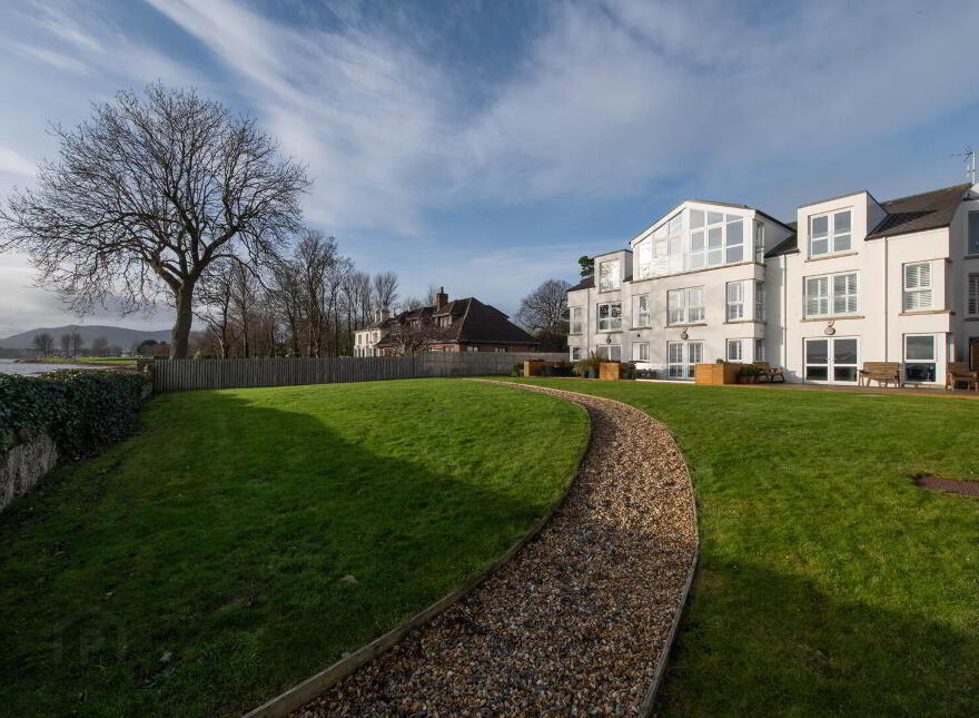 Apt 6, Wavecrest, Shore Road, Newtownabbey, BT37 0PY