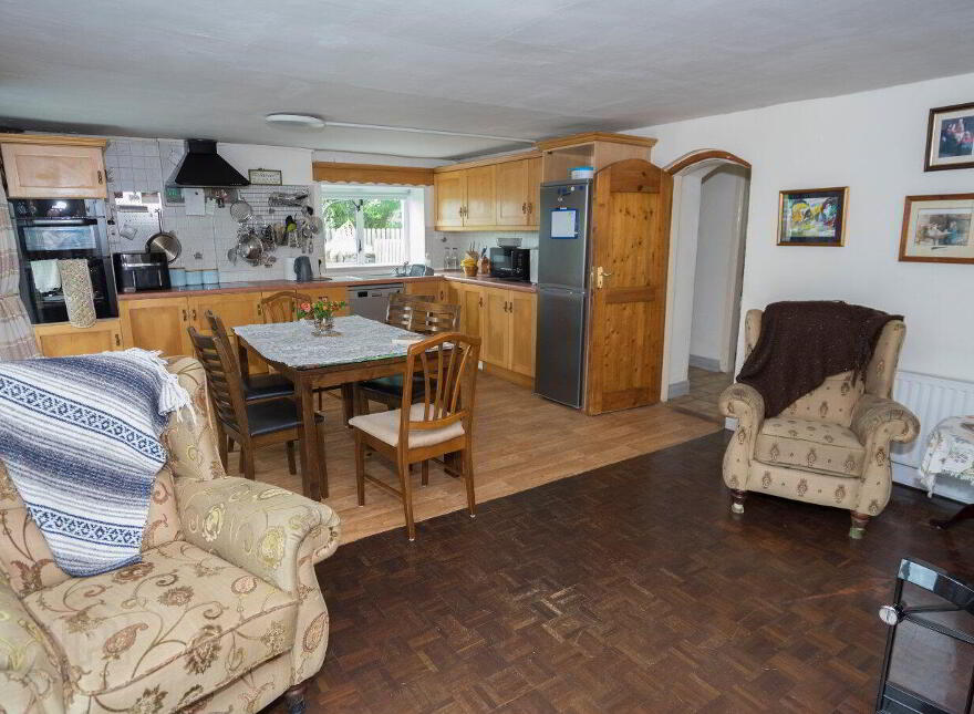 Station Road, Castlebellingham, A91V272