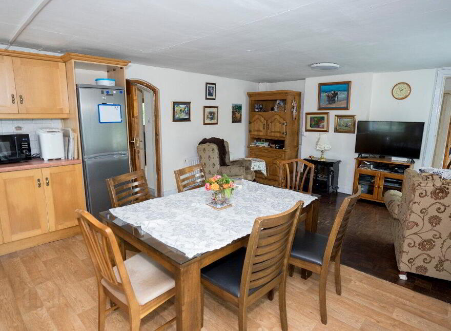 Station Road, Castlebellingham, A91V272