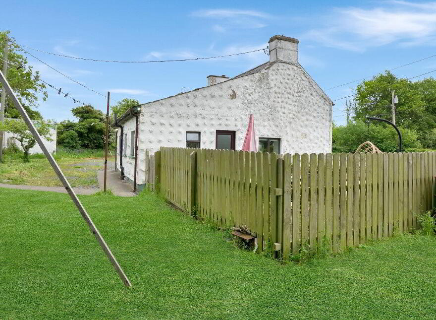 Station Road, Castlebellingham, A91V272