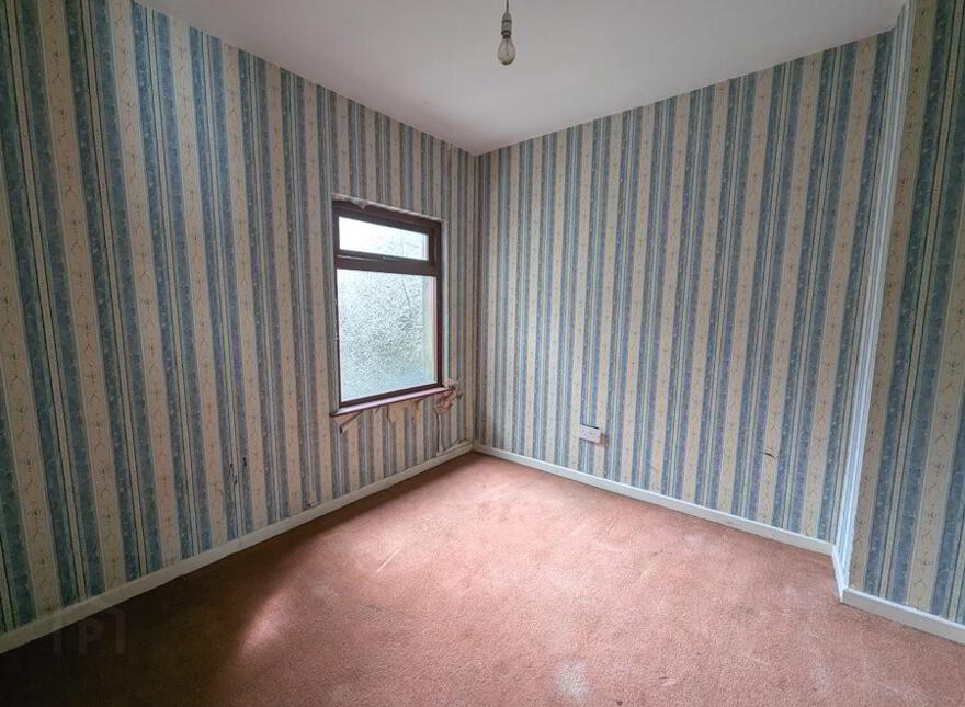 9 Chapel Square, Coleraine, BT52 1LN